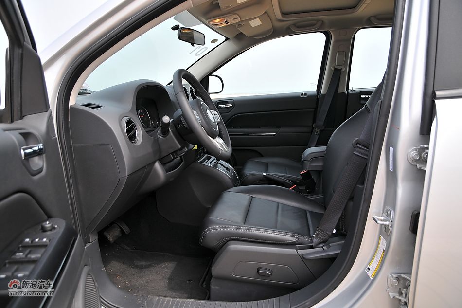 2011款Jeep指南者