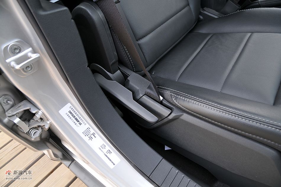 2011款Jeep指南者