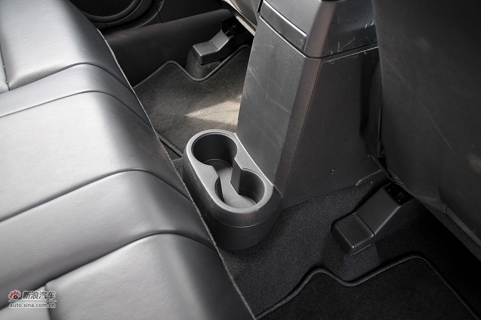 2011款Jeep指南者