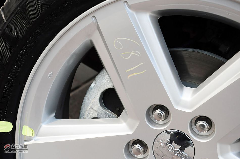 2012款指南者实拍