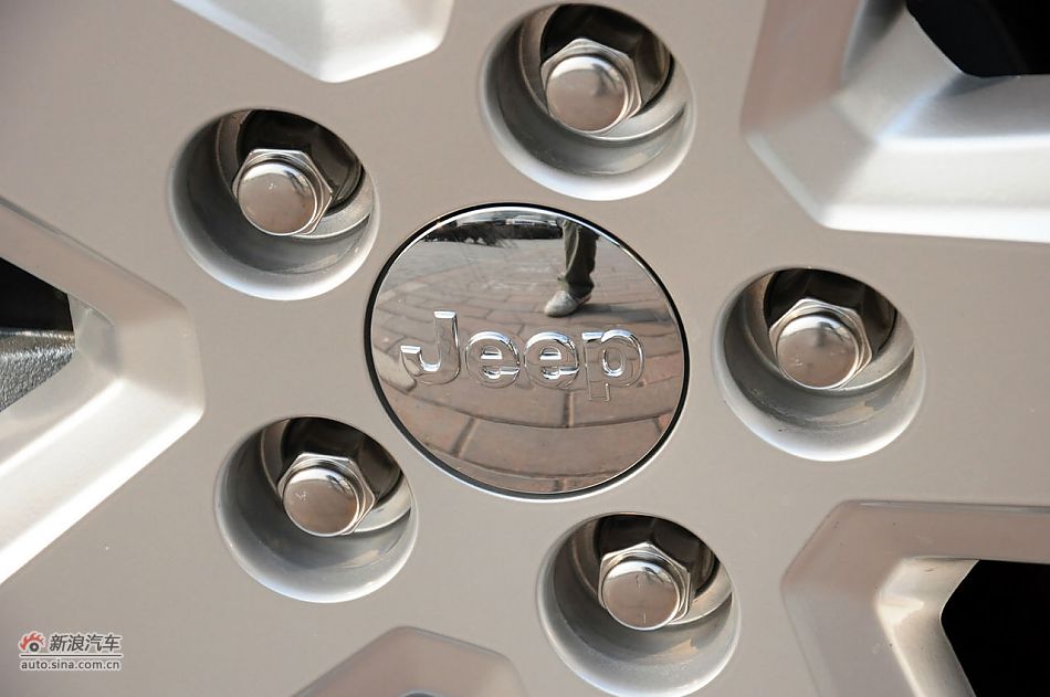 2012款指南者实拍