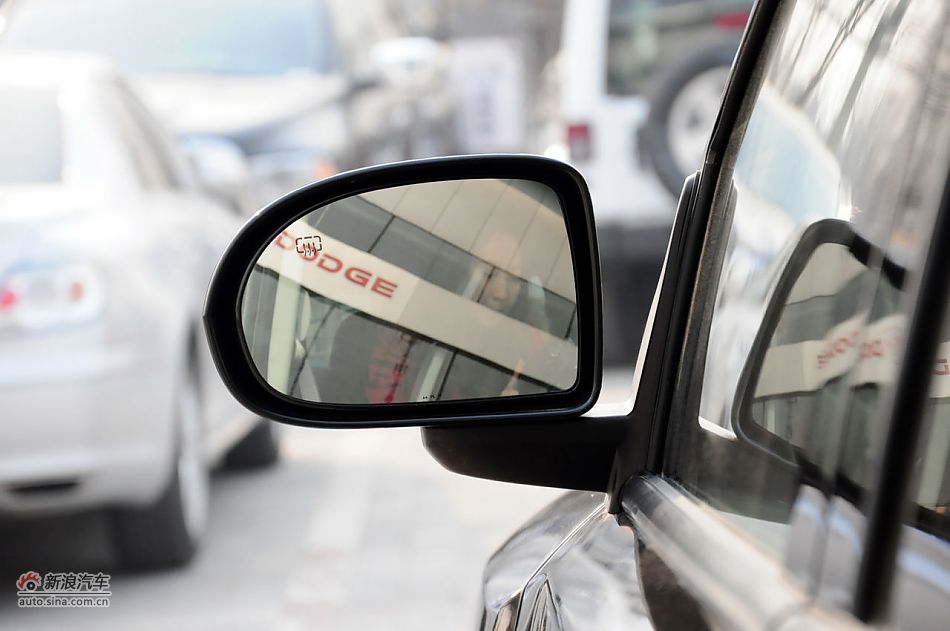 2012款指南者实拍