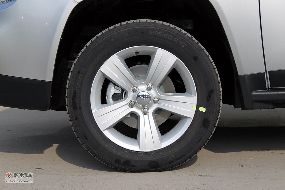 2011款指南者实拍