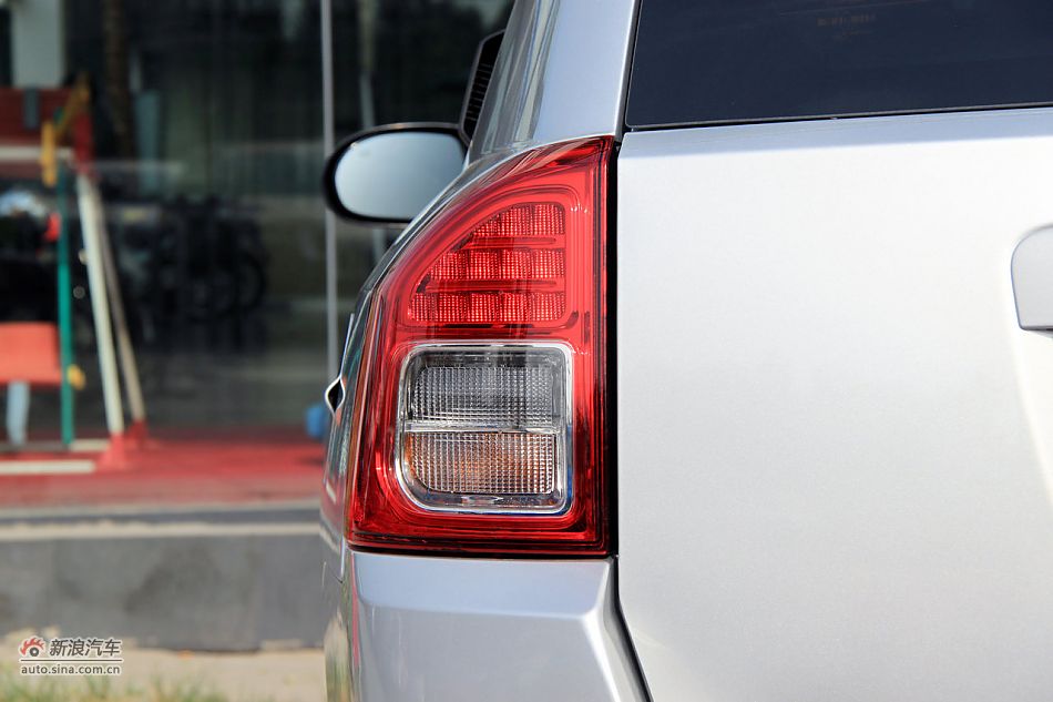 2011款指南者实拍