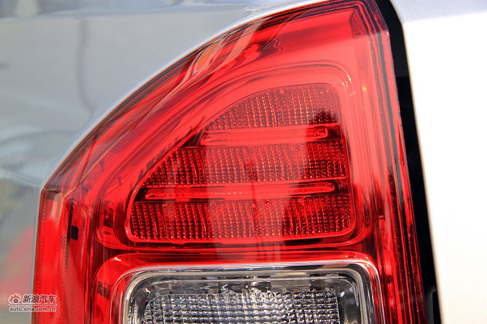 2011款指南者实拍