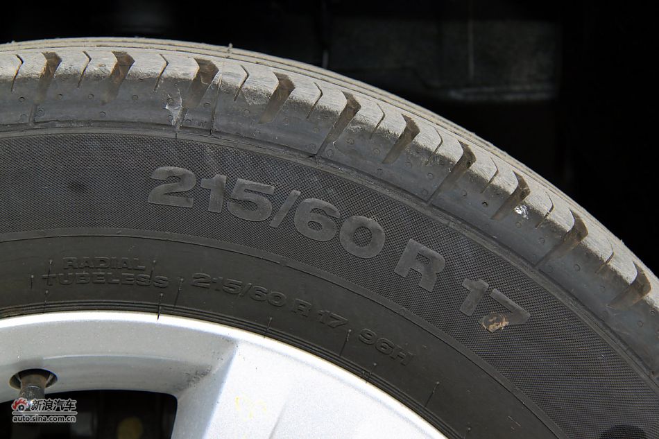 2011款指南者实拍