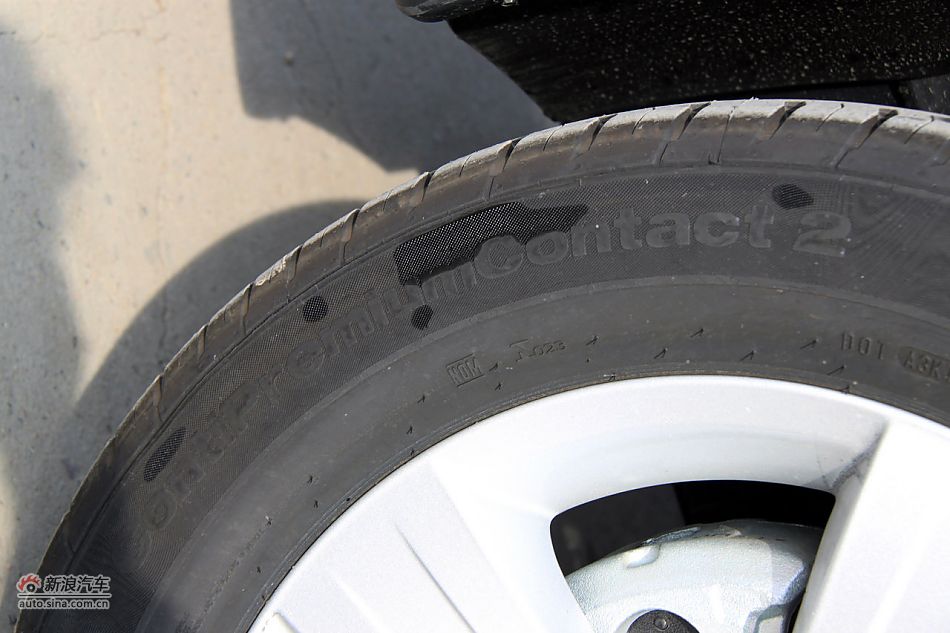 2011款指南者实拍