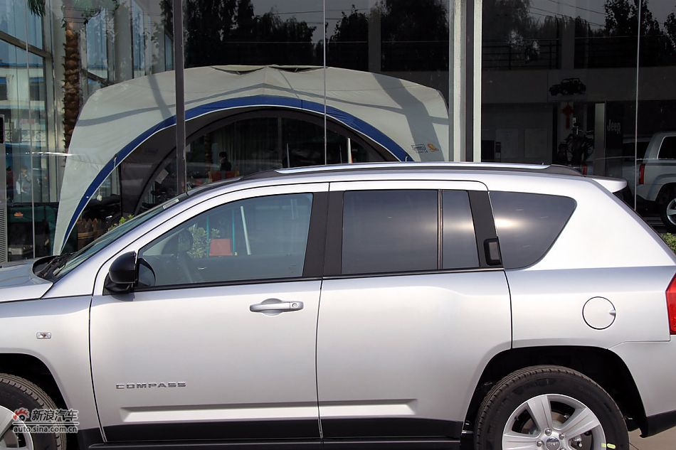 2011款指南者实拍