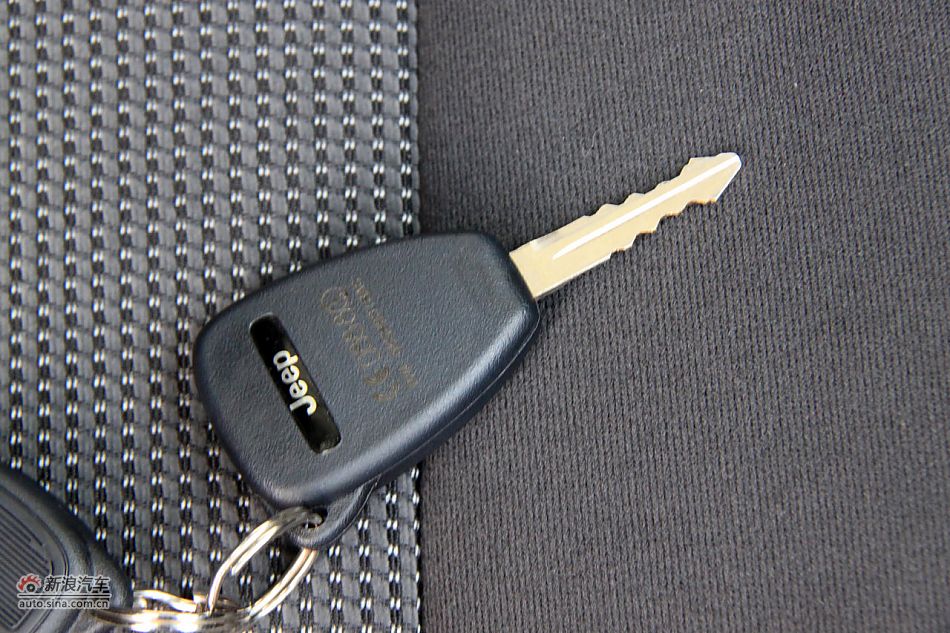 2011款指南者实拍