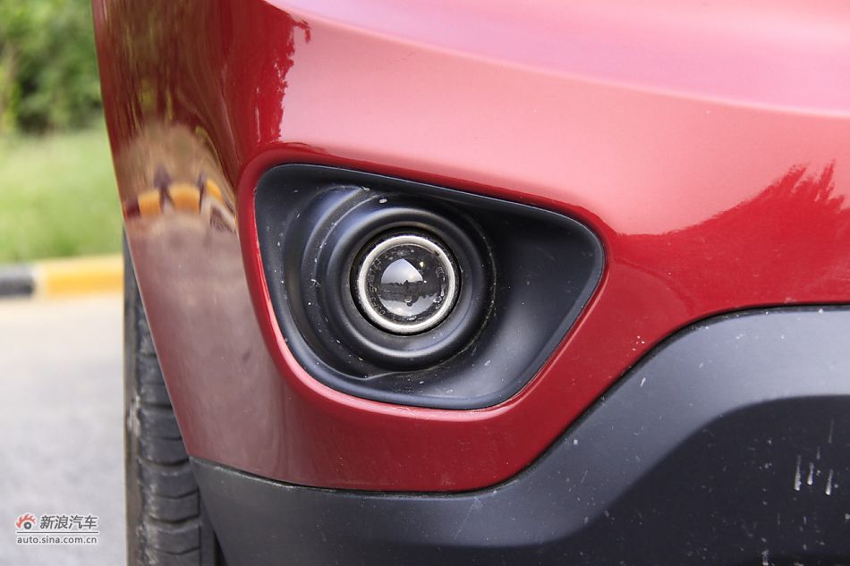 Jeep指南者2.4L CVT豪华版