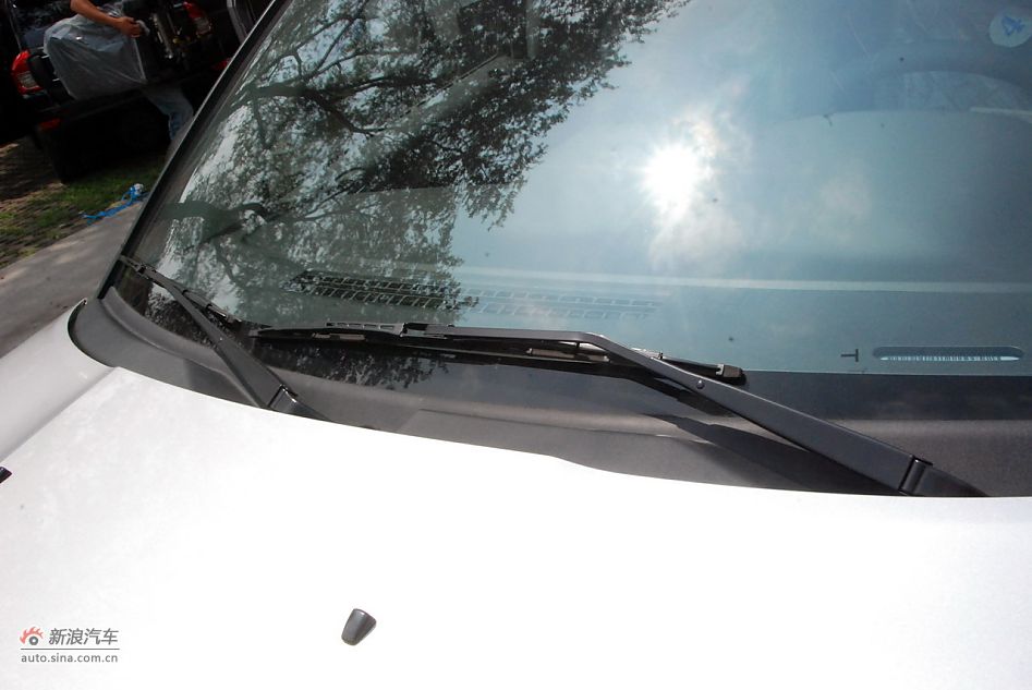 2011款Jeep指南者豪华导航版