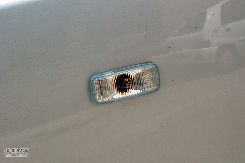 2011款Jeep指南者豪华导航版