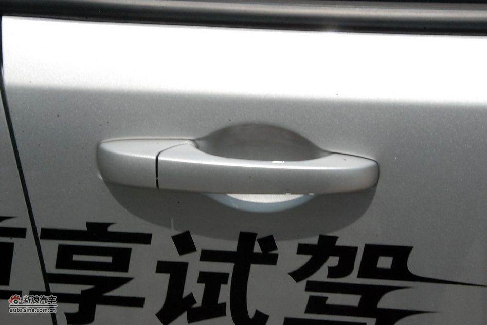 2011款Jeep指南者豪华导航版