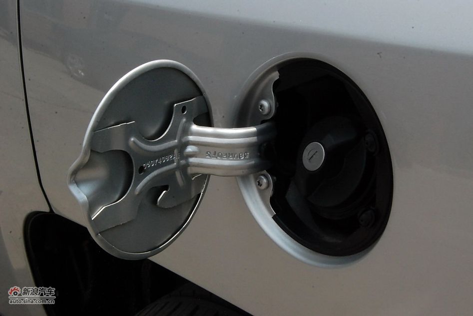 2011款Jeep指南者豪华导航版