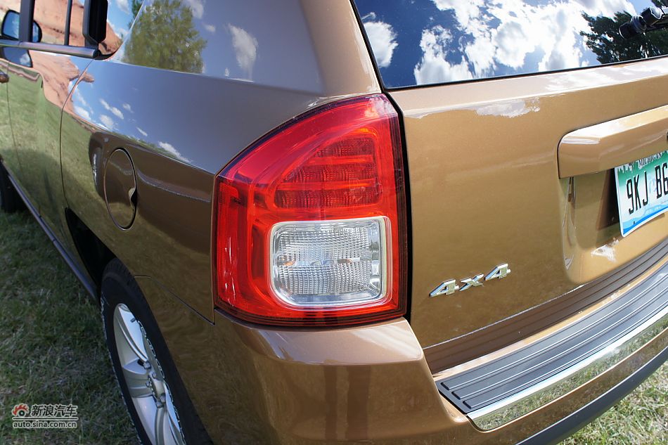 2011款Compass指南者70周年限量版