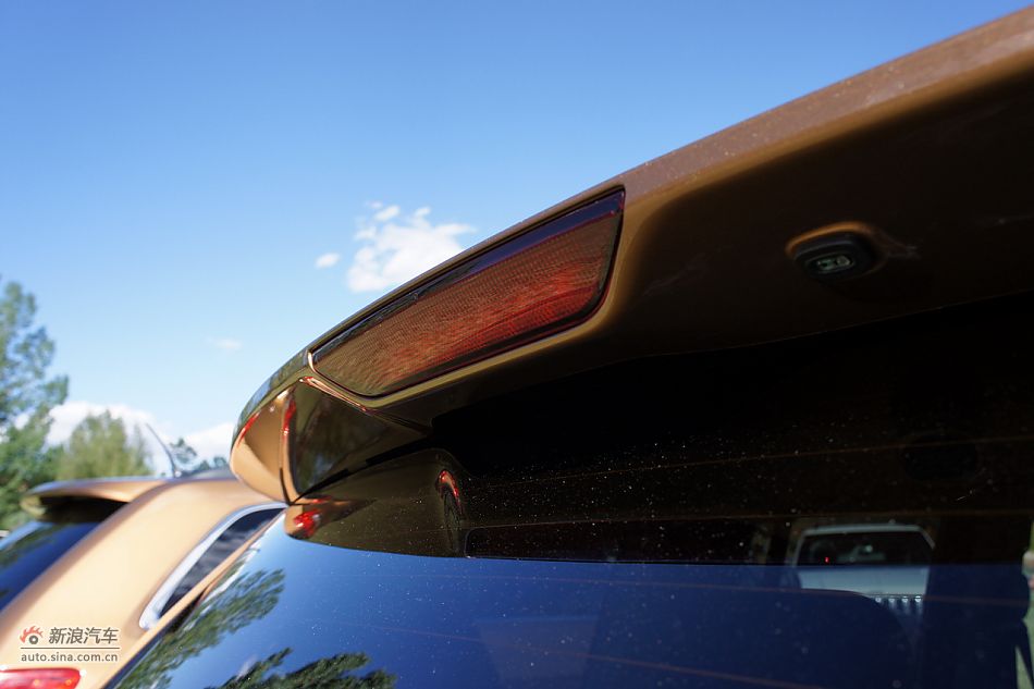 2011款Compass指南者70周年限量版