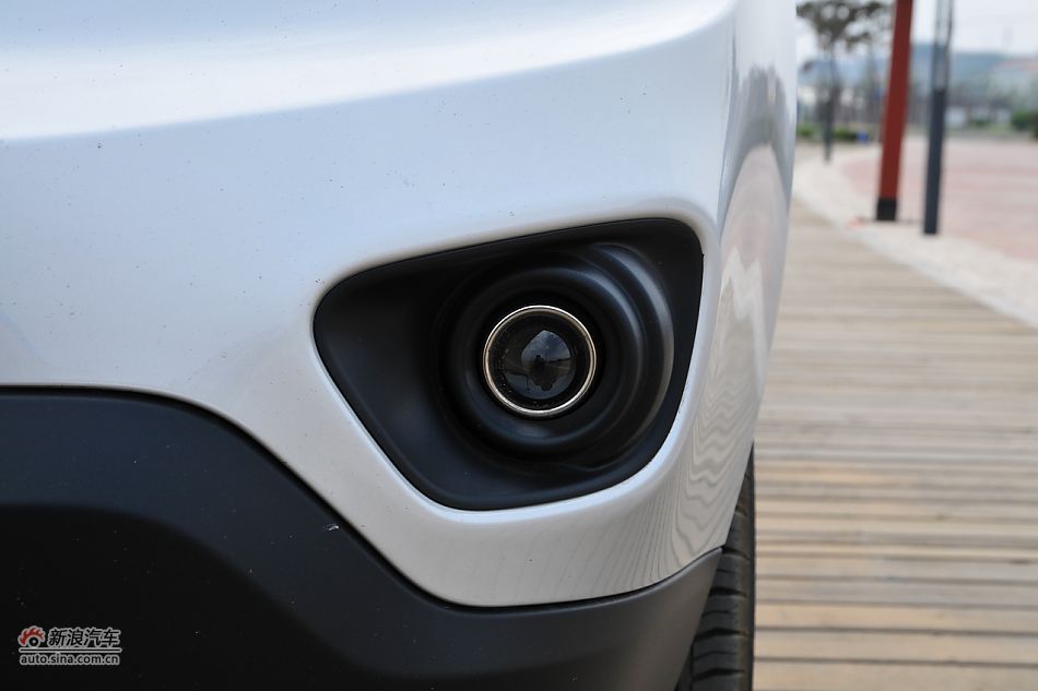 2011款Jeep指南者