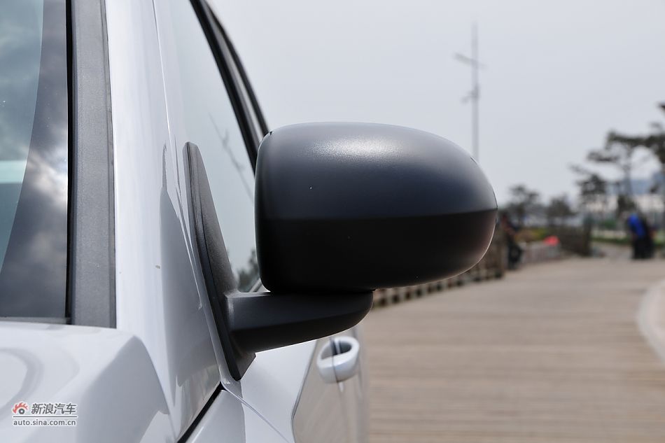 2011款Jeep指南者