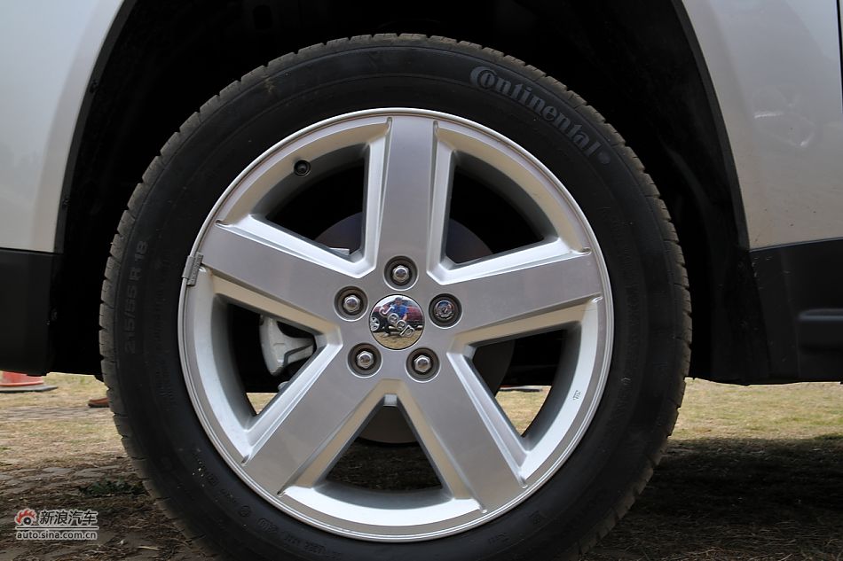 2011款Jeep指南者