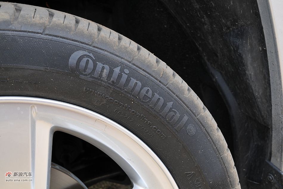 2011款Jeep指南者