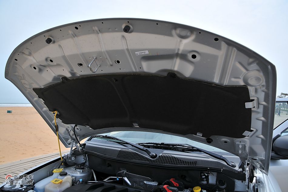 2011款Jeep指南者