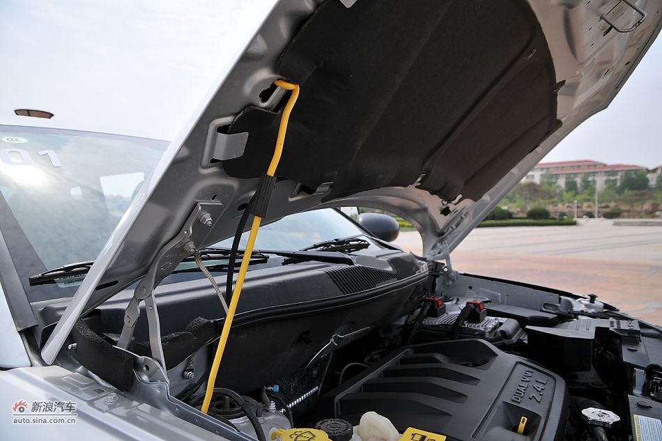 2011款Jeep指南者