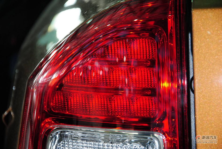 70周年限量版JEEP指南者