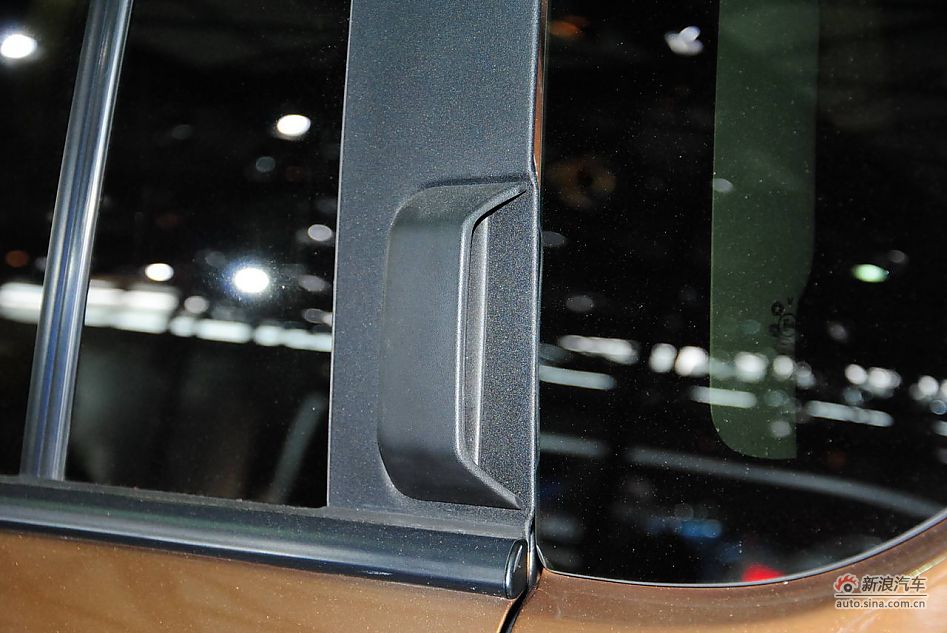 70周年限量版JEEP指南者