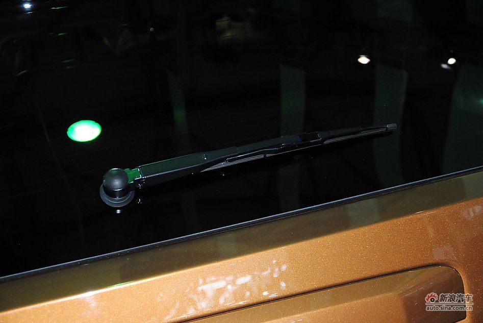 70周年限量版JEEP指南者