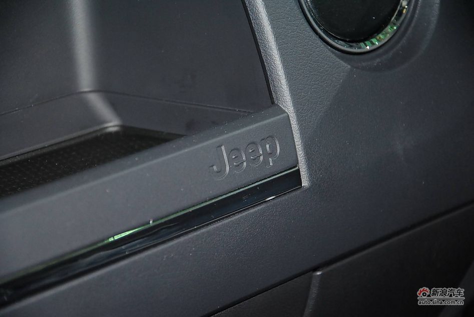 70周年限量版JEEP指南者