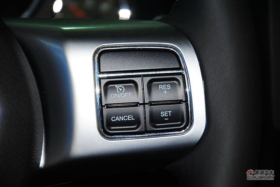 70周年限量版JEEP指南者