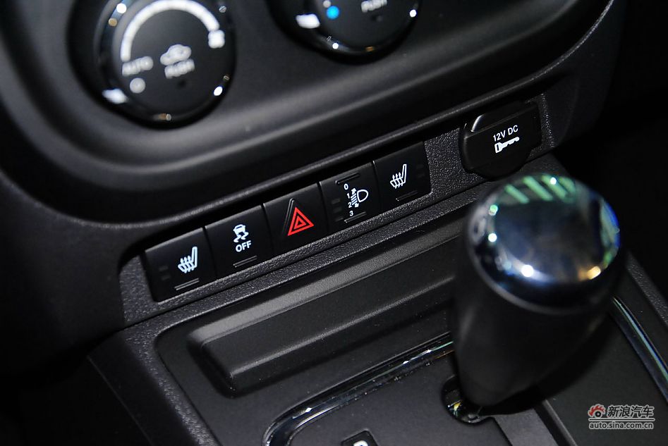 70周年限量版JEEP指南者