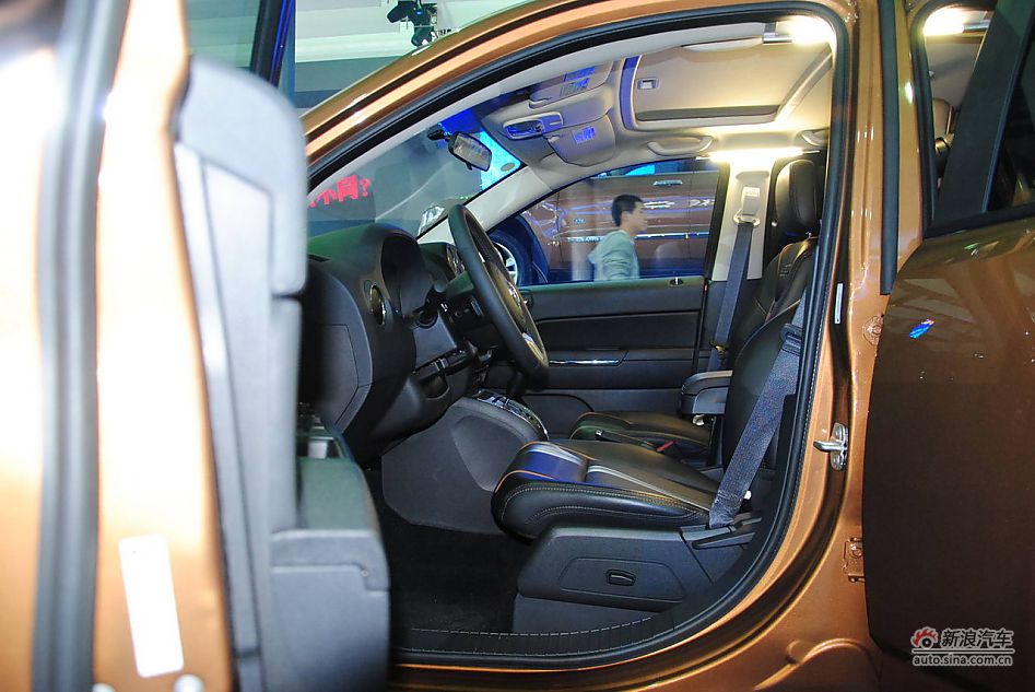 70周年限量版JEEP指南者