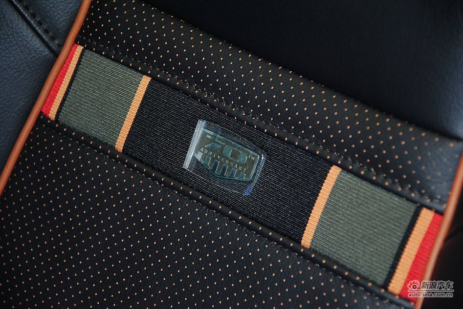 70周年限量版JEEP指南者