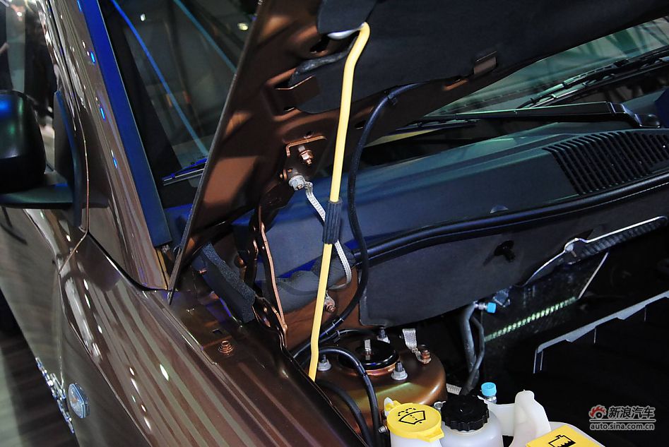 70周年限量版JEEP指南者