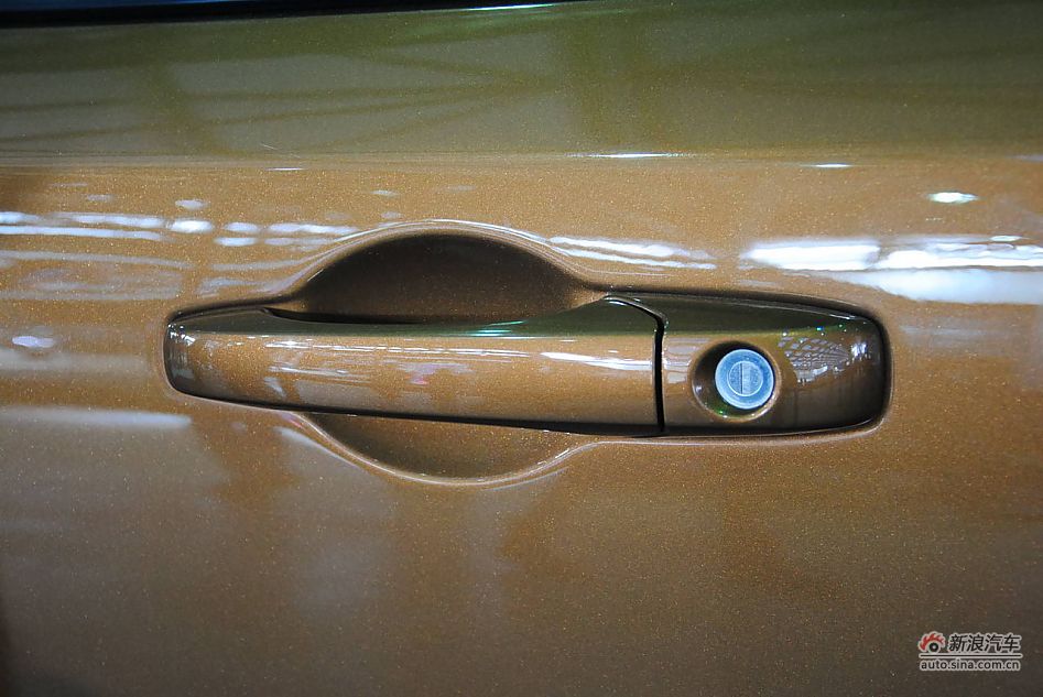 70周年限量版JEEP指南者