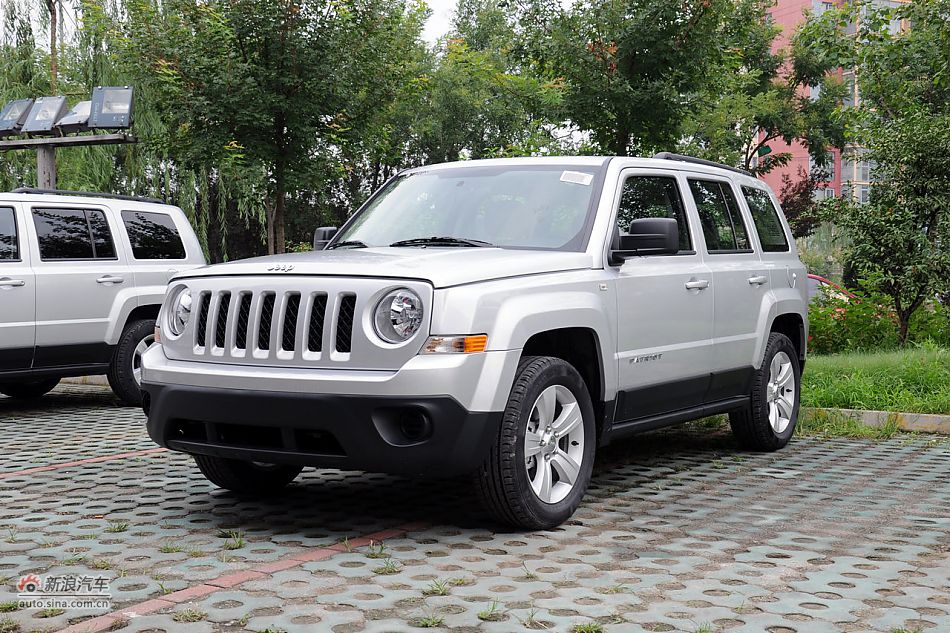 2011款自由客实拍