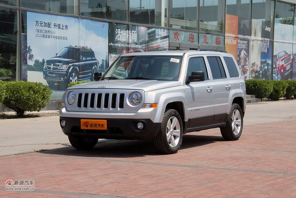 2011款Jeep自由客