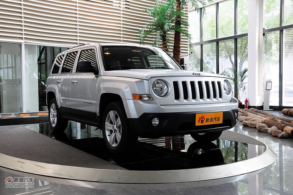 2011款自由客实拍