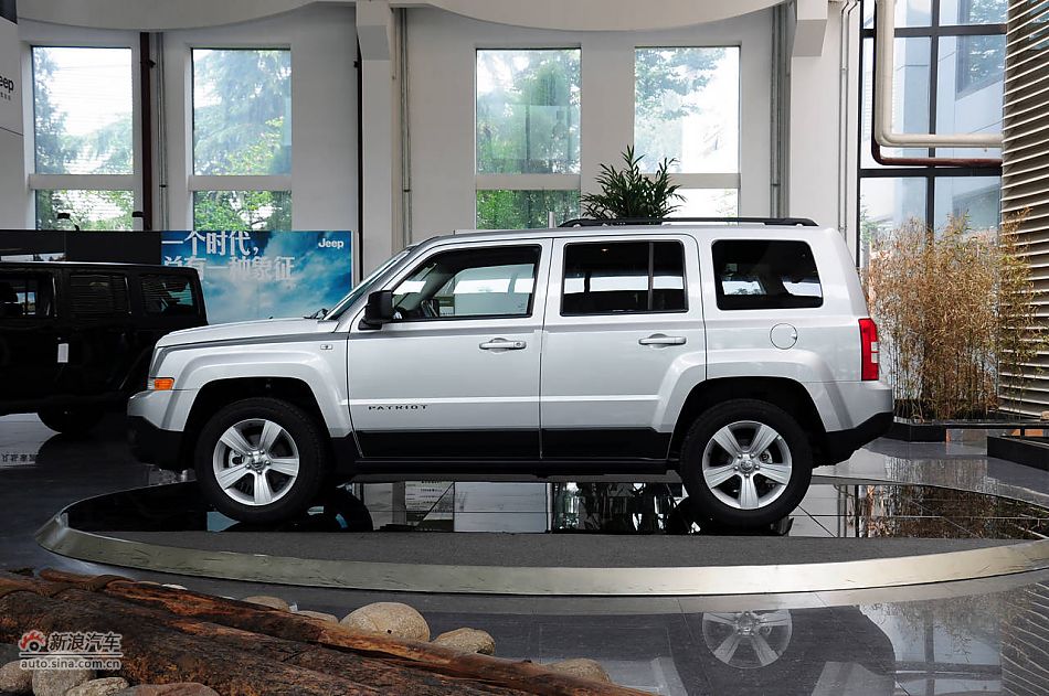 2011款自由客实拍