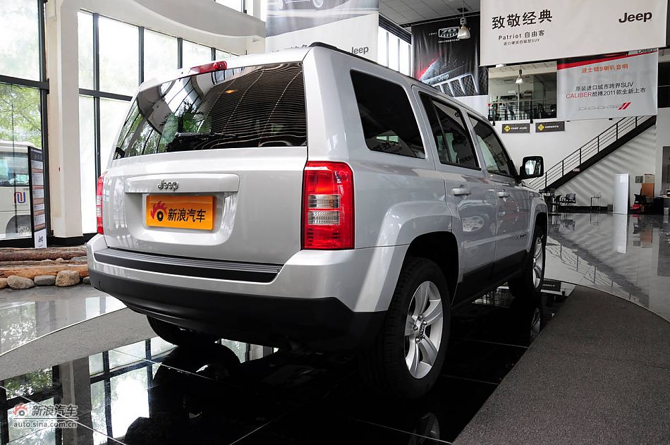 2011款自由客实拍