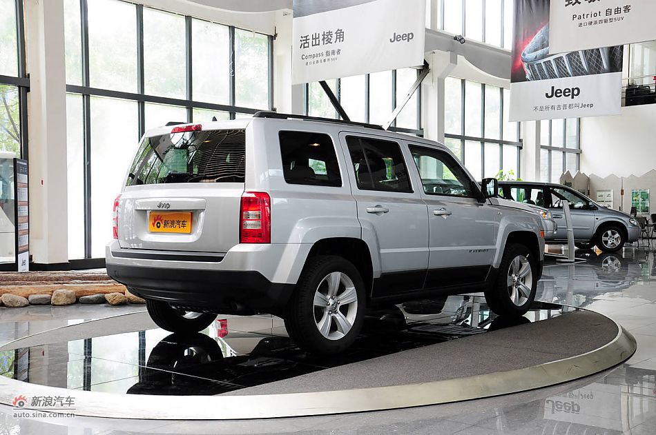 2011款自由客实拍