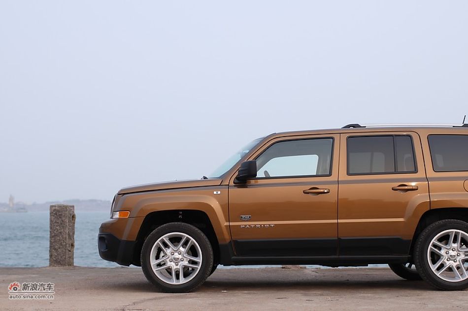 2011款Jeep自由客