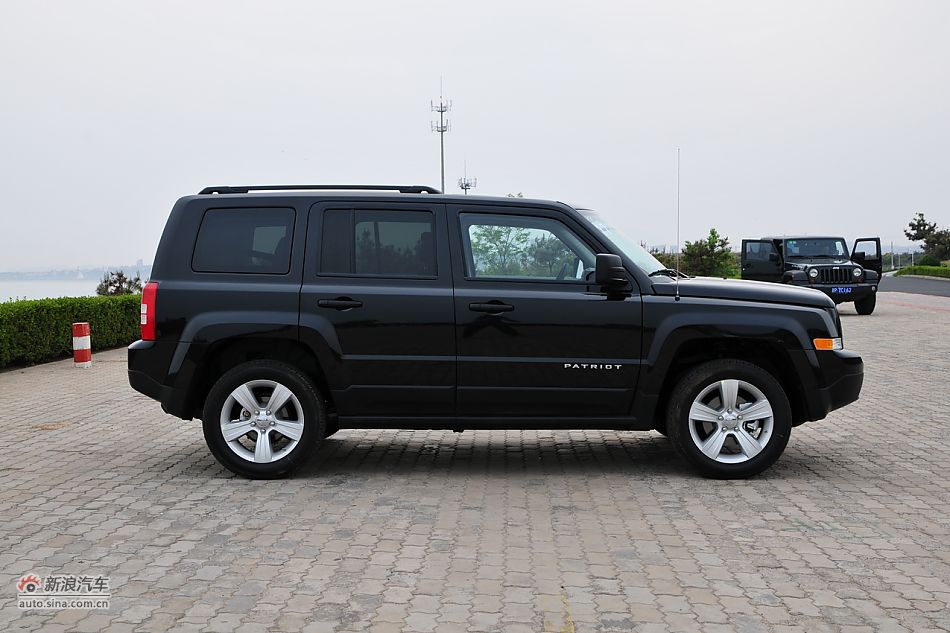 2011款Jeep自由客