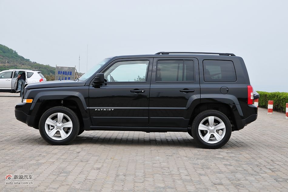 2011款Jeep自由客