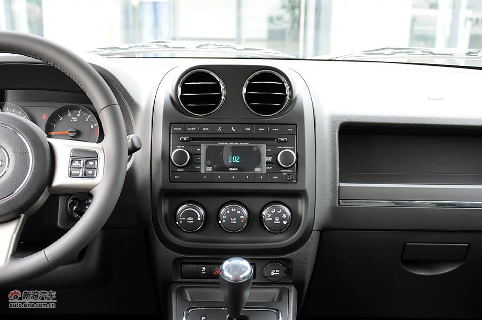 2011款自由客实拍