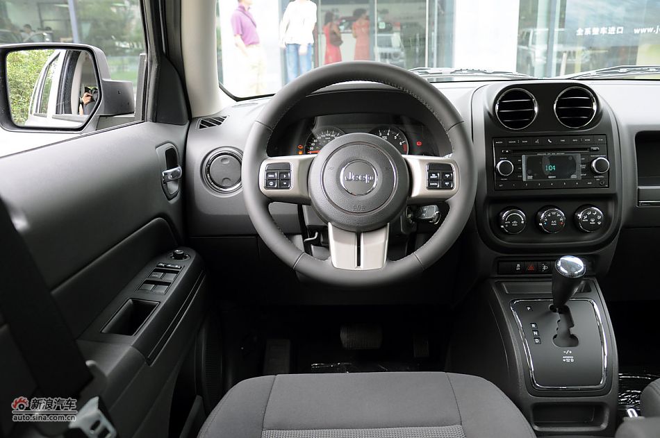 2011款自由客实拍