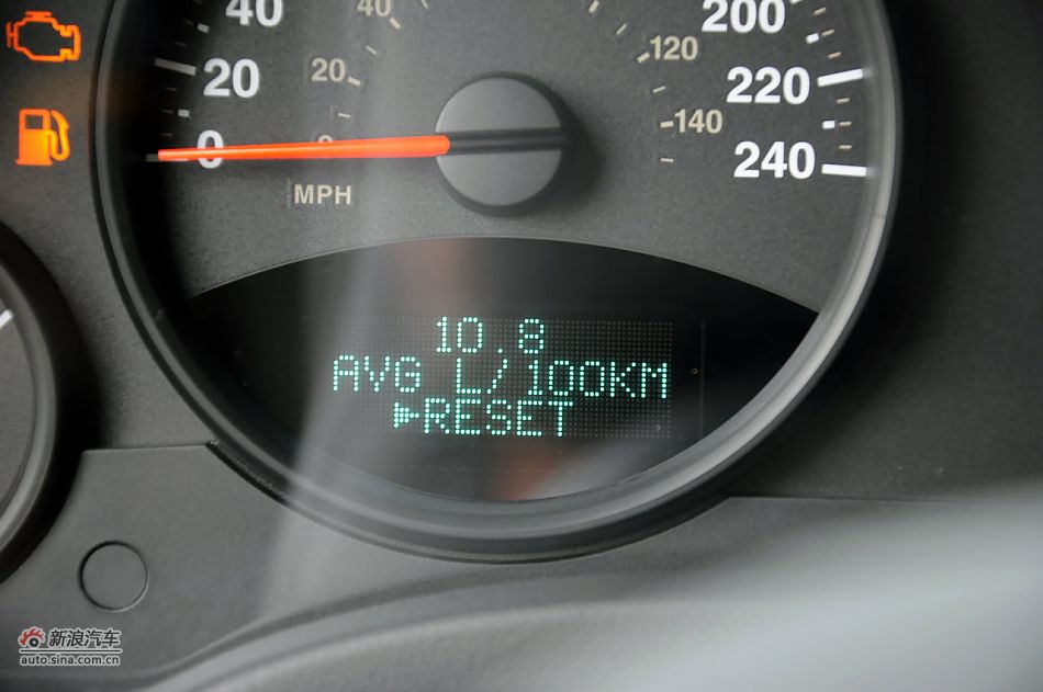 2011款自由客实拍