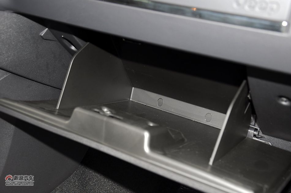 2011款自由客实拍