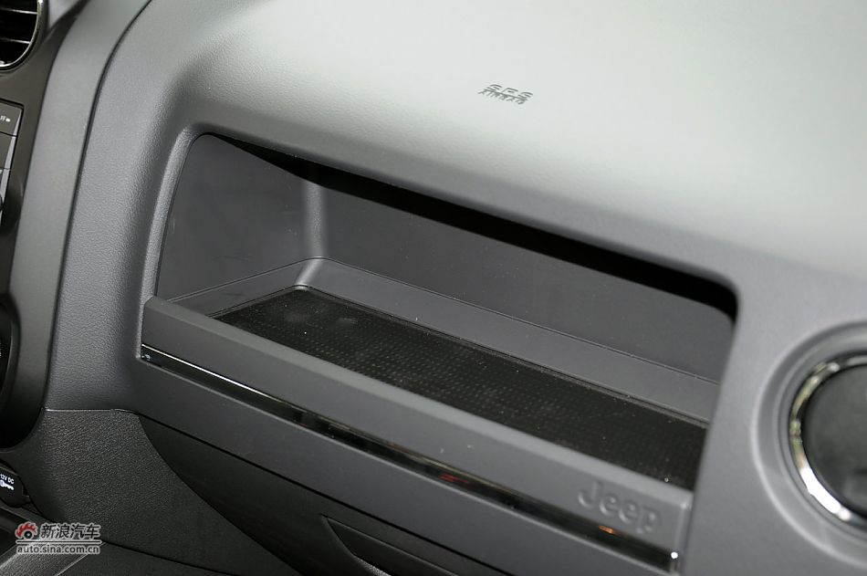 2011款自由客实拍